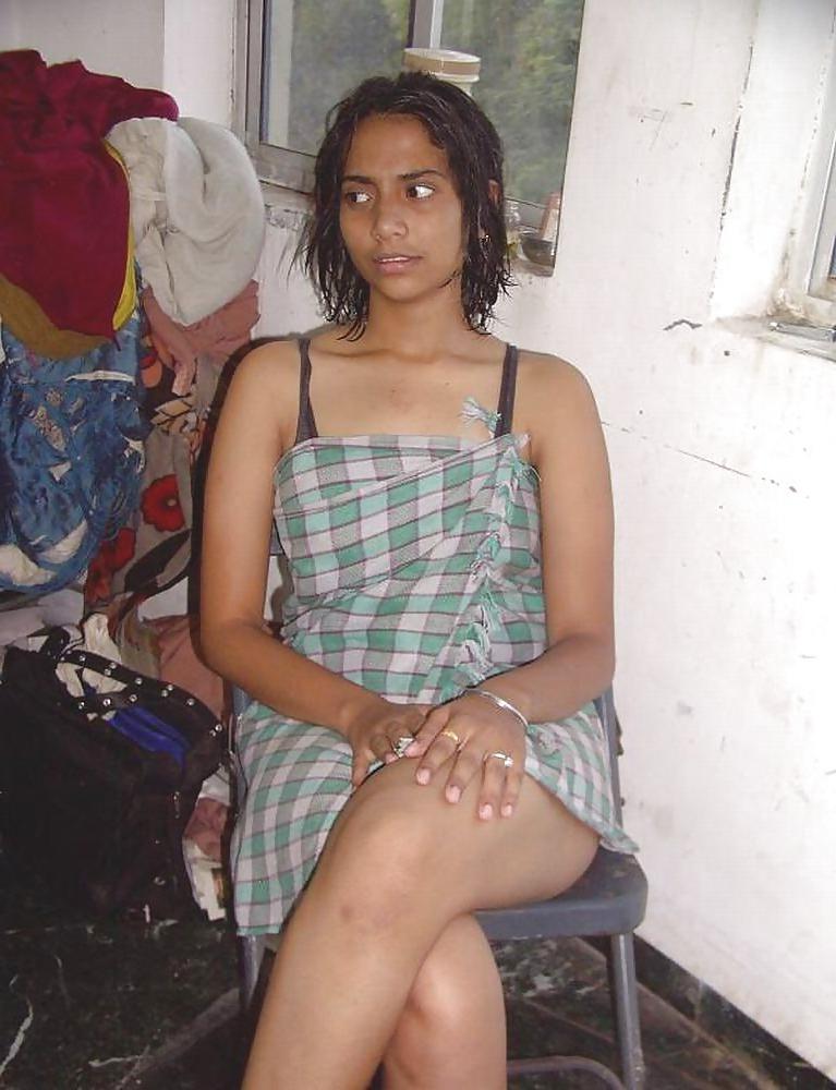 25P Indian Fetish pics