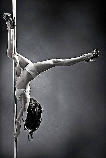 22P Pole-Dancing