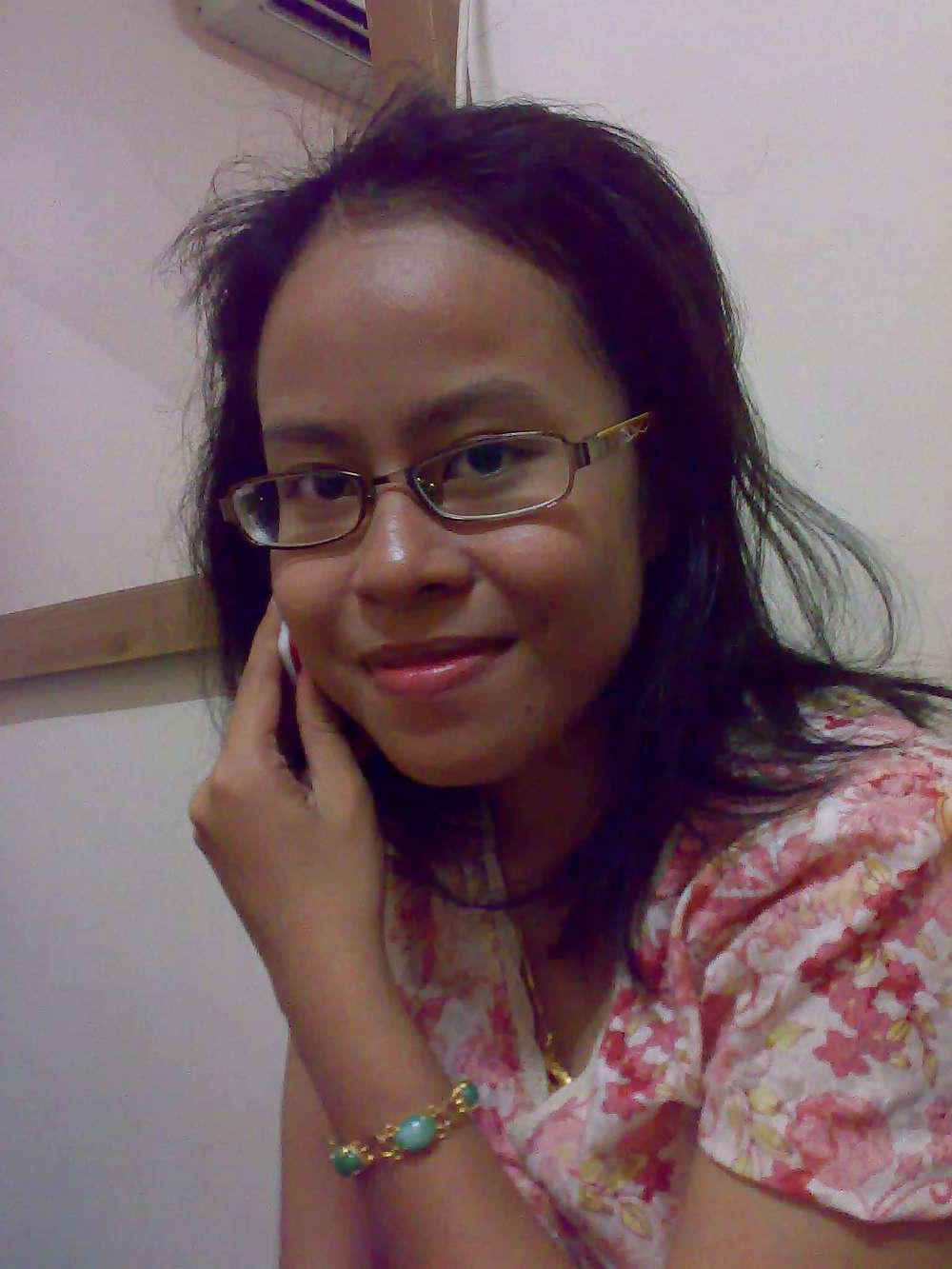 11P Sexy Asian Malay Mizz Fiza
