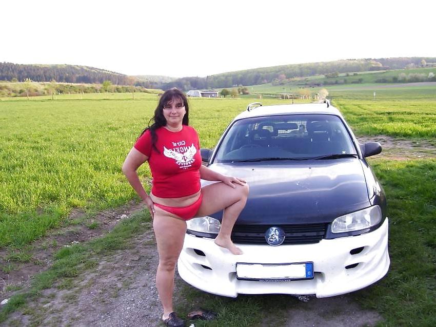 25P Bbw-corinna outdoor slut