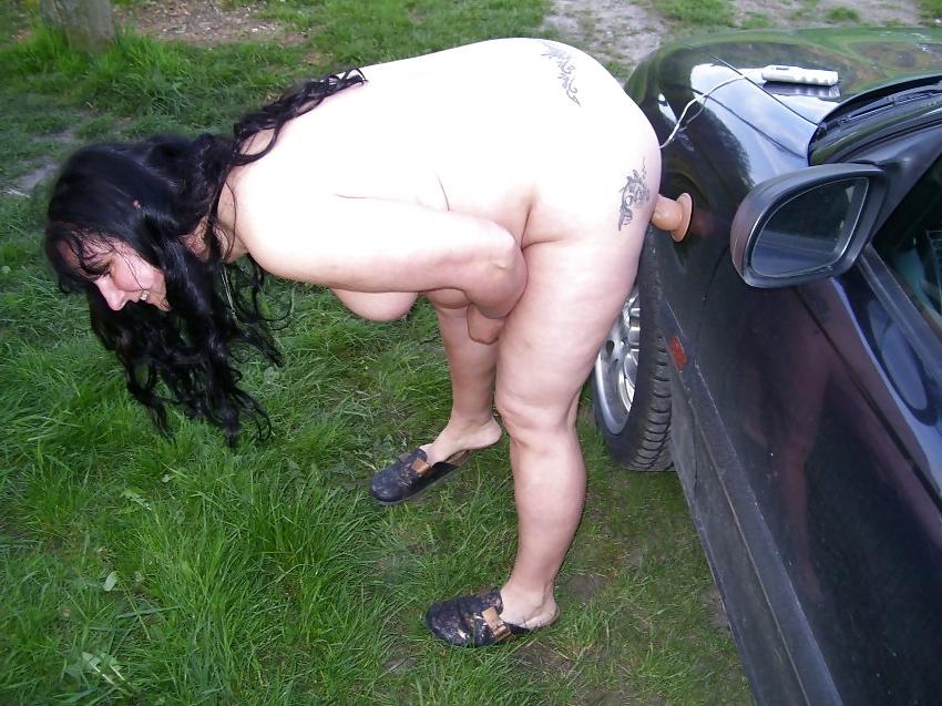25P Bbw-corinna outdoor slut