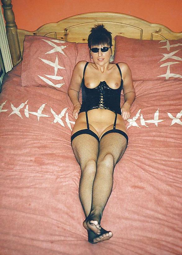 25P British Readers Wives V