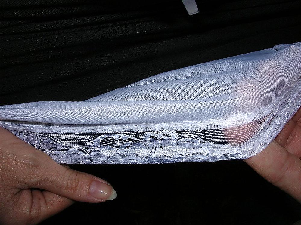 25P Slip views