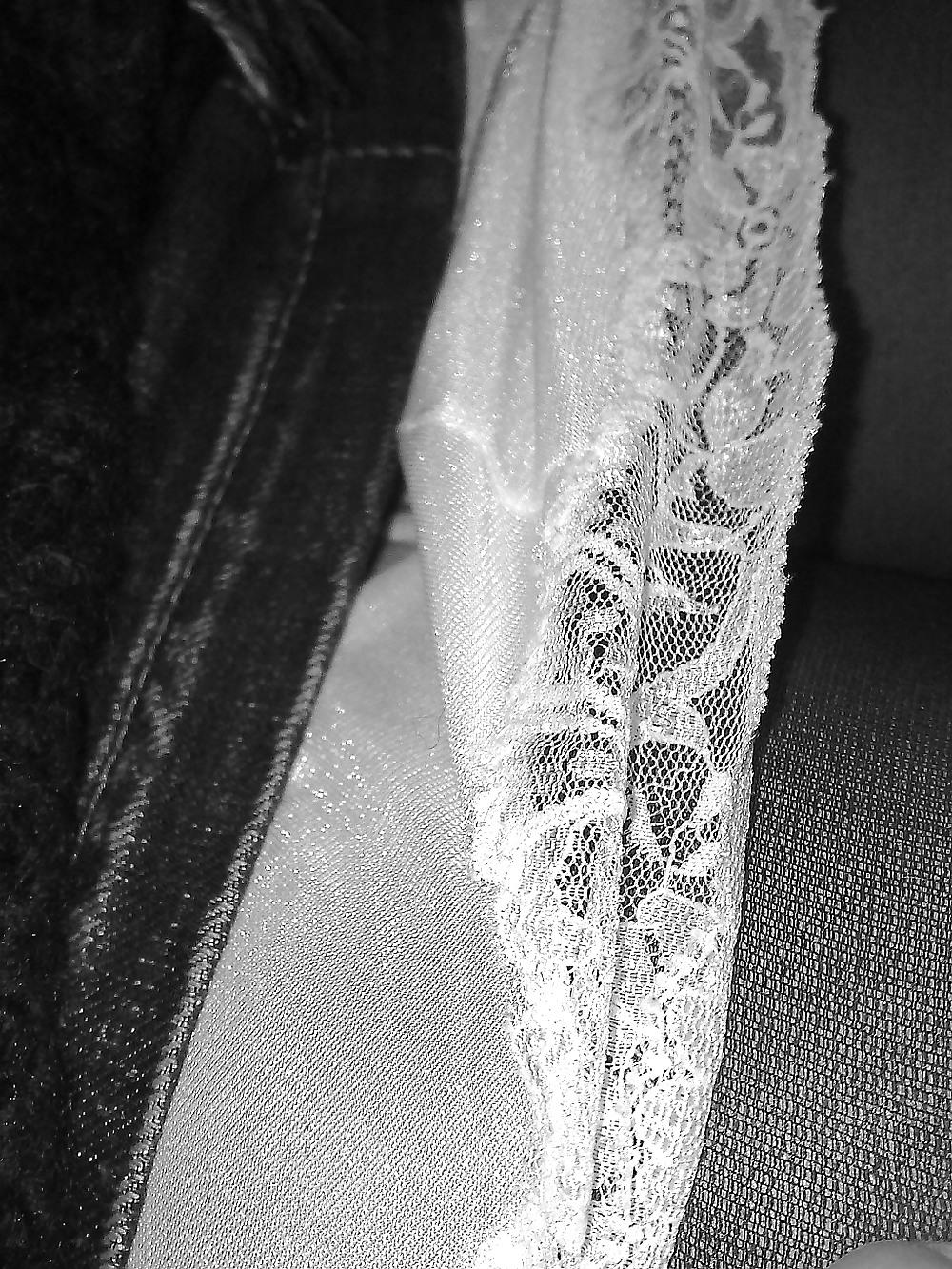 25P Slip views