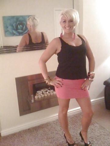 25P Fresh British MILFS