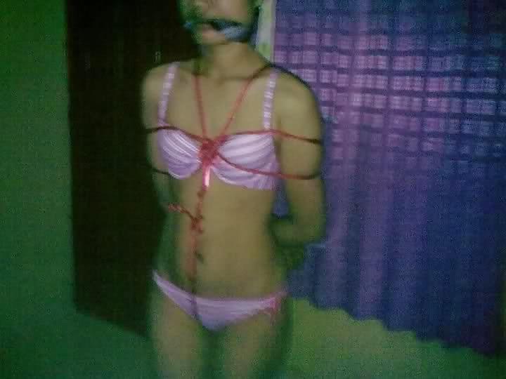 8P Asian Bondage Hijab