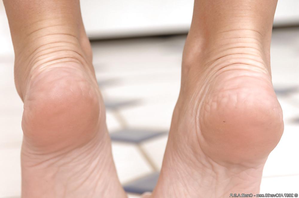 12P Tits feet and pussy