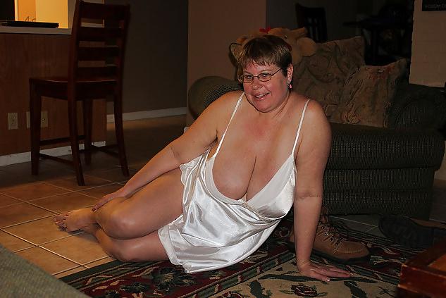 11P My hot bbw neighbor