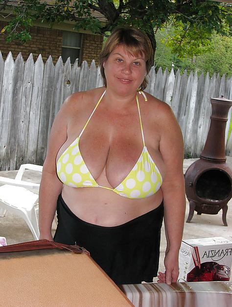 11P My hot bbw neighbor