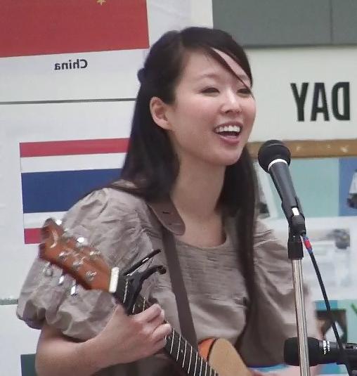 19P Esther Ku Hot Asian Comedian