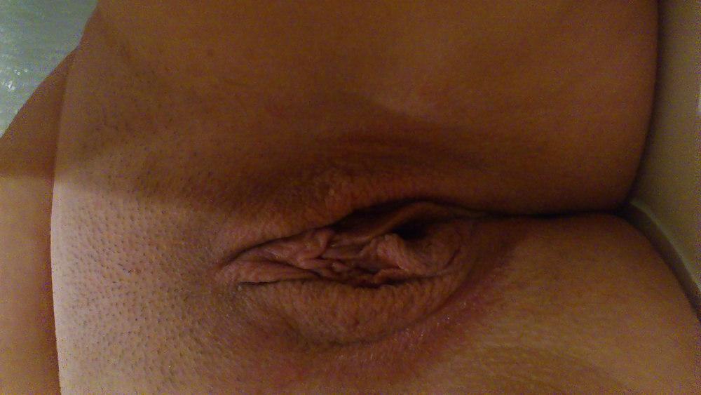7P Horny in a restaurant toilet