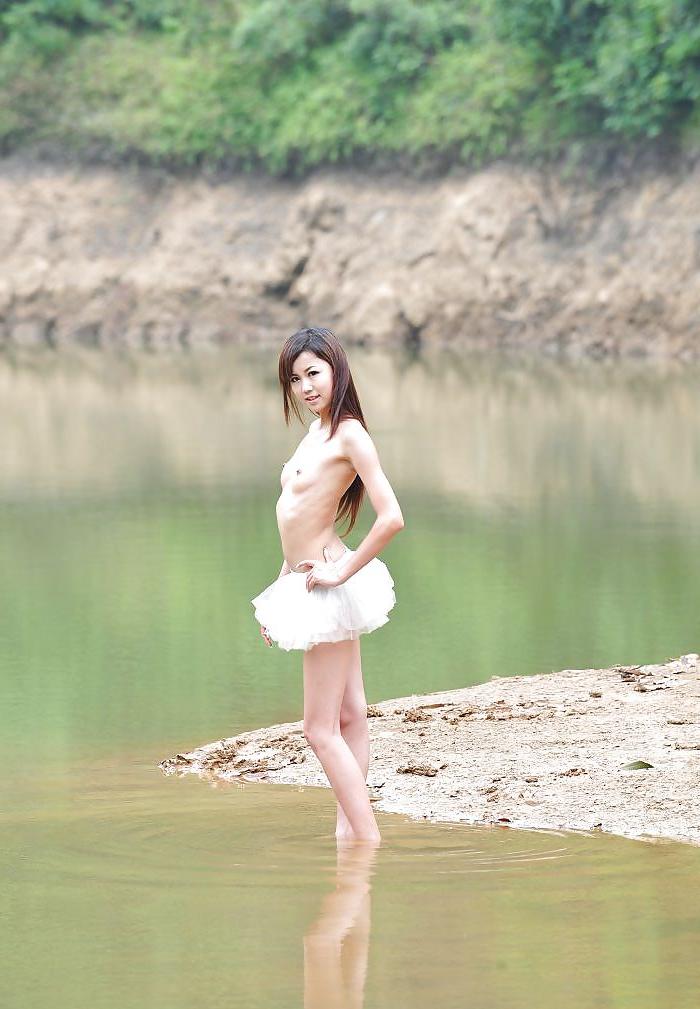 25P Asian in Nature