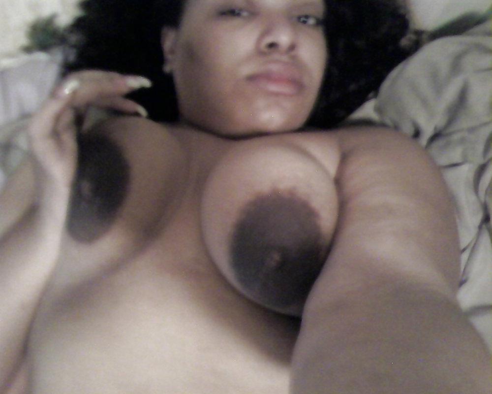25P BLACK PUSSY HEAVEN 10