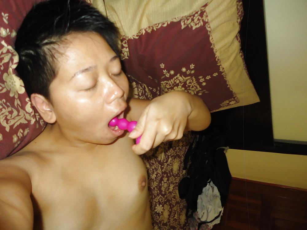 25P Asian Milf Sexy