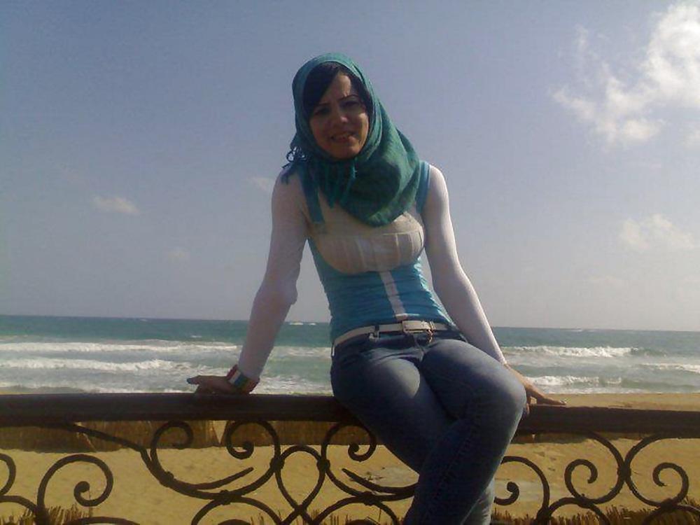 5P Arab and turkish girls