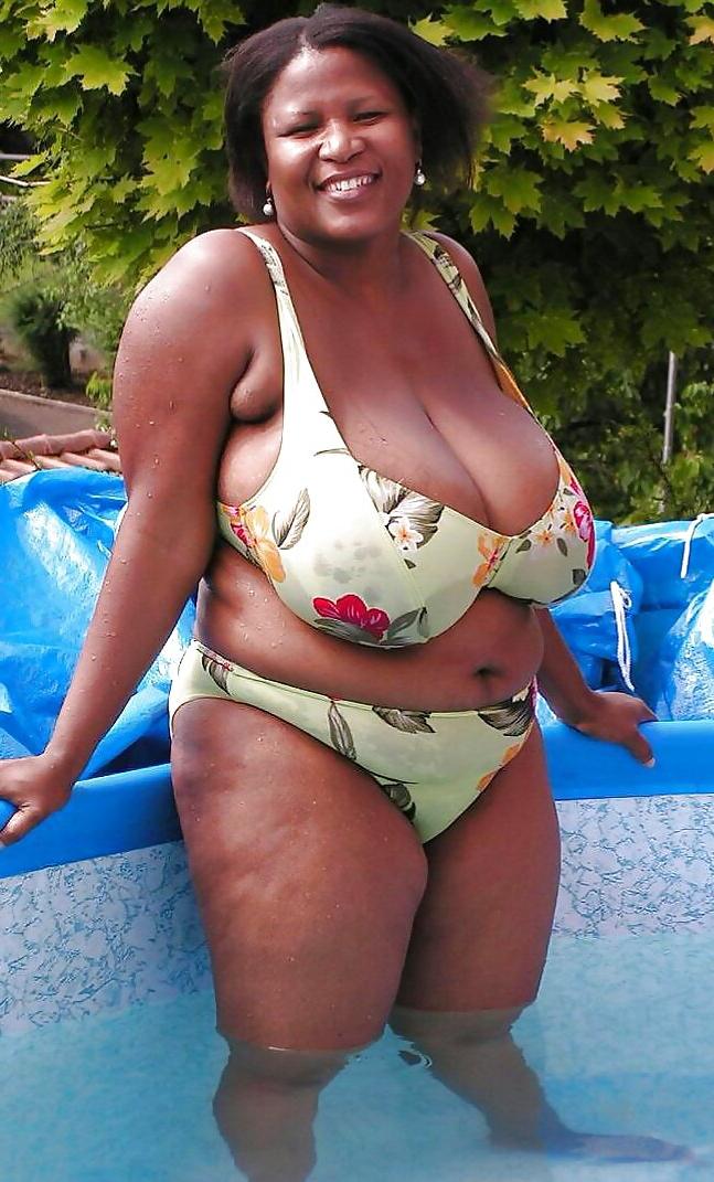 25P Swimsuits bikinis bras bbw mature dressed teen big huge - 27