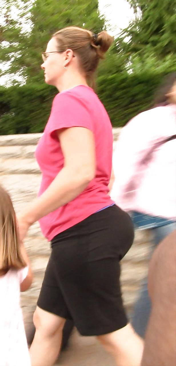 25P Voyeur thick BBW