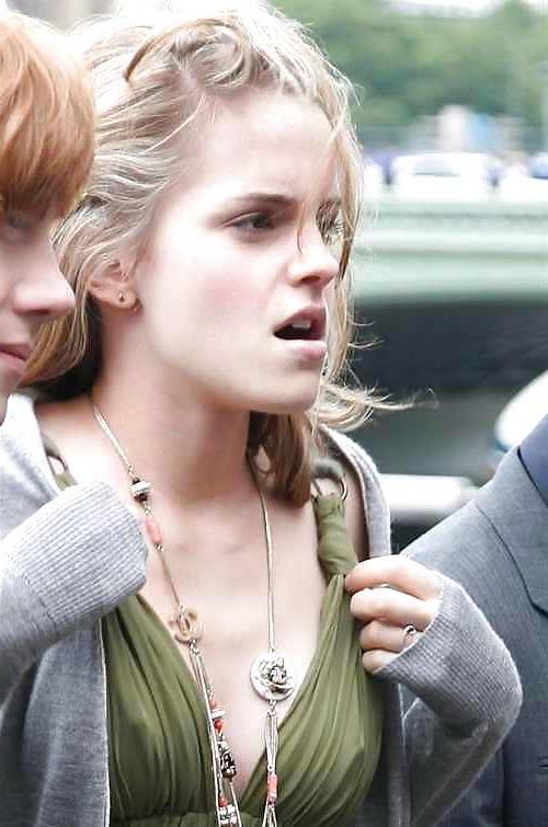 25P Emma Watson boob slip
