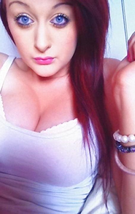 22P British Facebook Teens (nn)