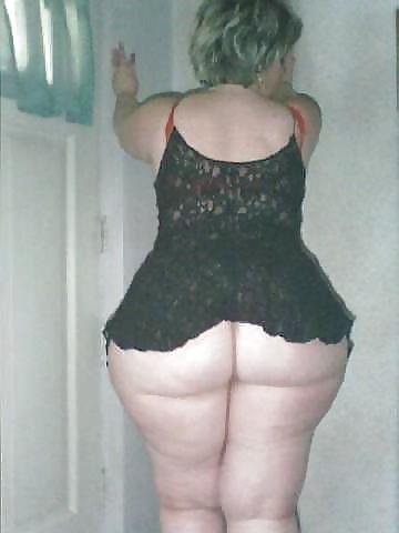 25P Ass tits on bbw- gilfs