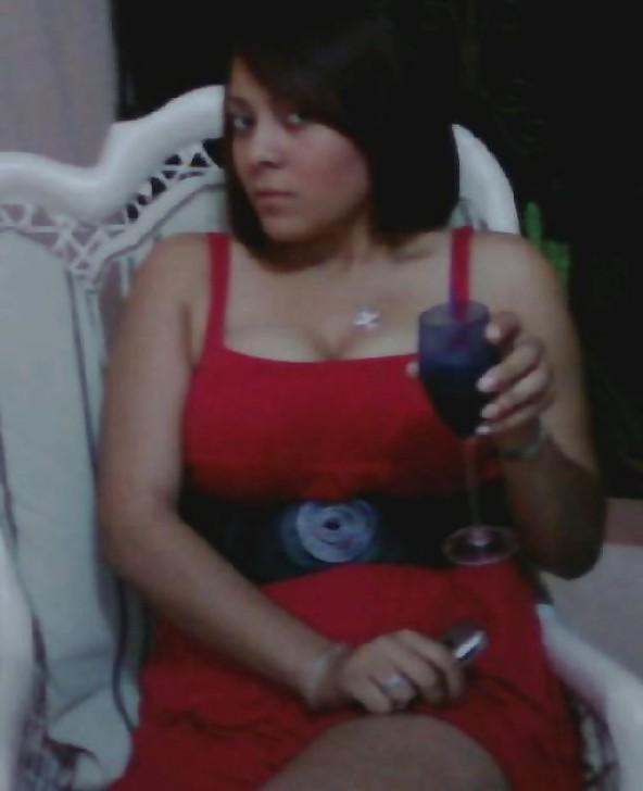 25P Latino Cleavage