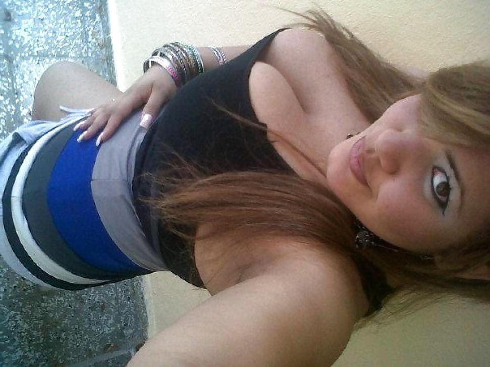 25P Latino Cleavage