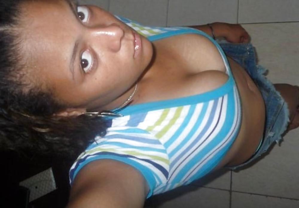 25P Latino Cleavage