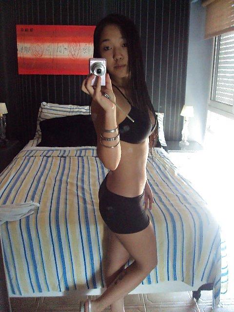 25P Asian teen girl babe!!