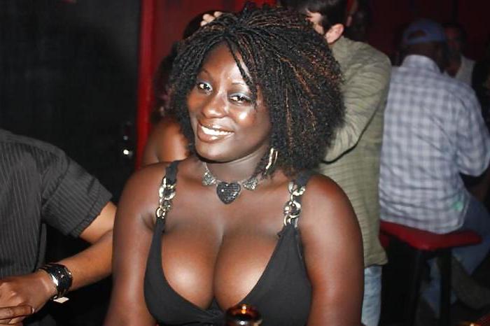 25P UNSCHULSDSBLONDIE LIEBT BLACK GIRLS 040