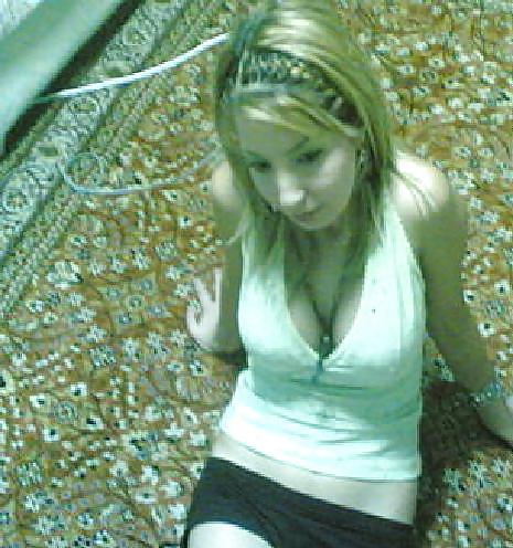 25P Sexy Turkish girl