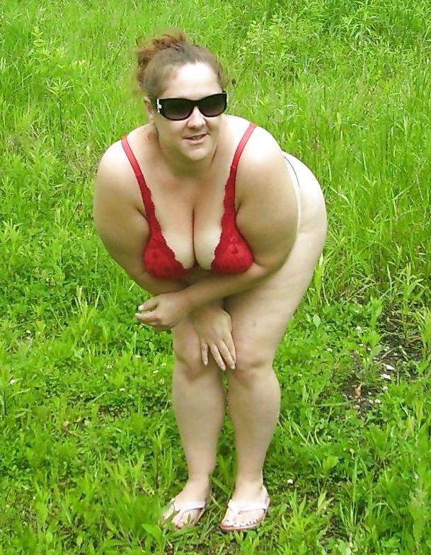 15P Bbw cleavage