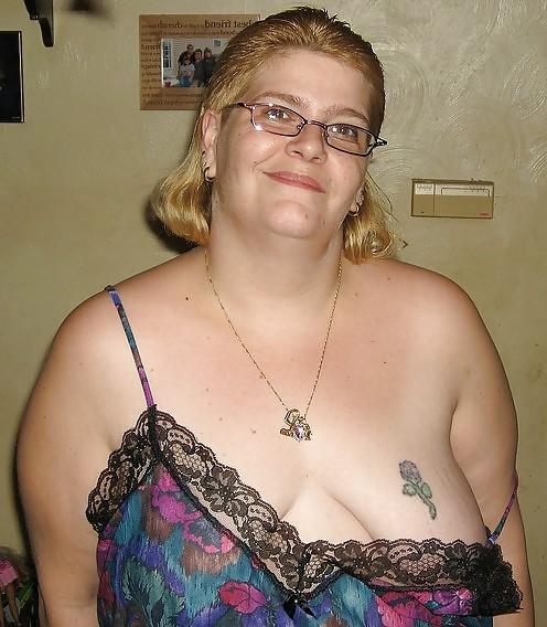 15P Bbw cleavage