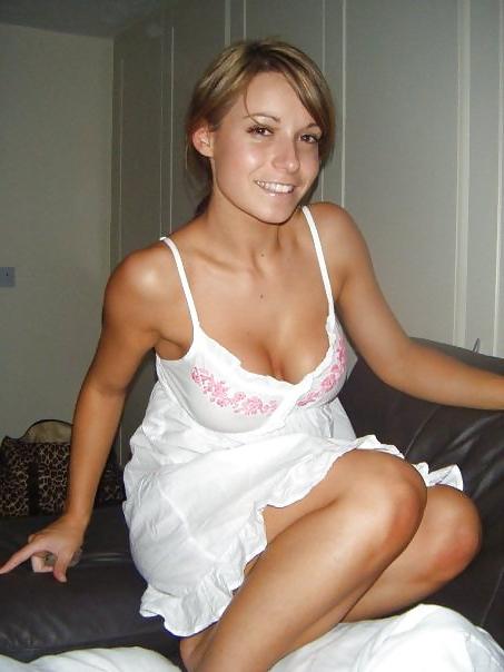 25P Lot's asked me to post Roxanne's wedding pics. Have fun so