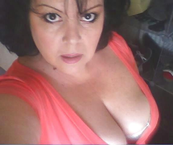 25P Sissy my bbw whore wifes cleavage