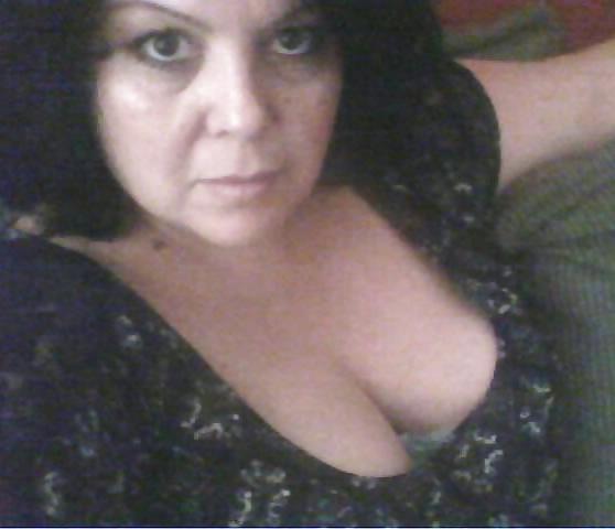 25P Sissy my bbw whore wifes cleavage