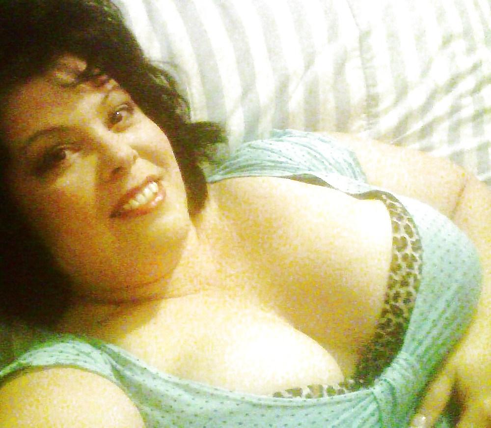 25P Sissy my bbw whore wifes cleavage