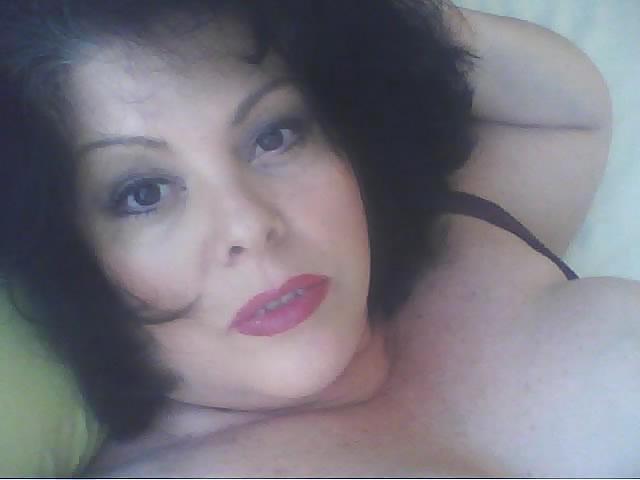 25P Sissy my bbw whore wifes cleavage