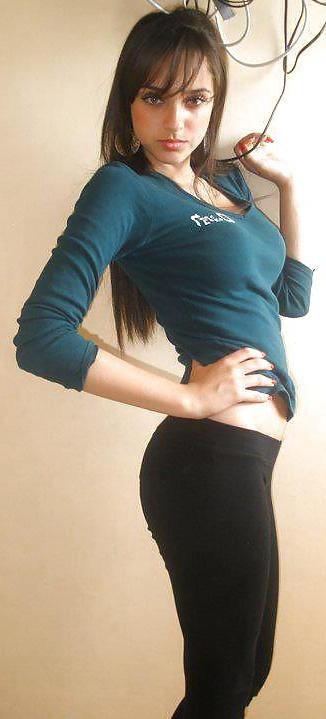 10P Turkish girl: humeyra