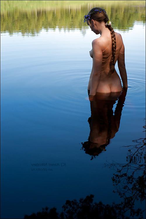 21P Girls in Nature 7!