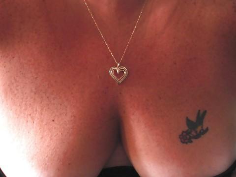 12P Just some cleavage