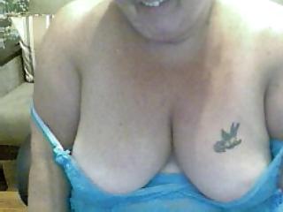 12P Just some cleavage