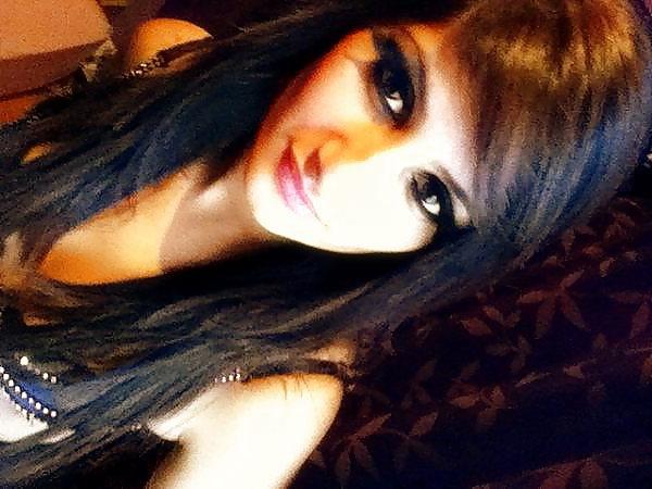 18P Slutty paki loves lace