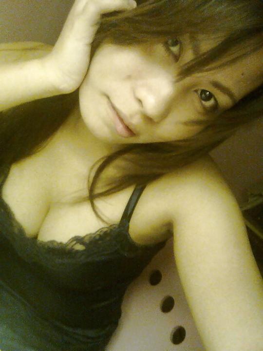20P Asian Milf Self Shot