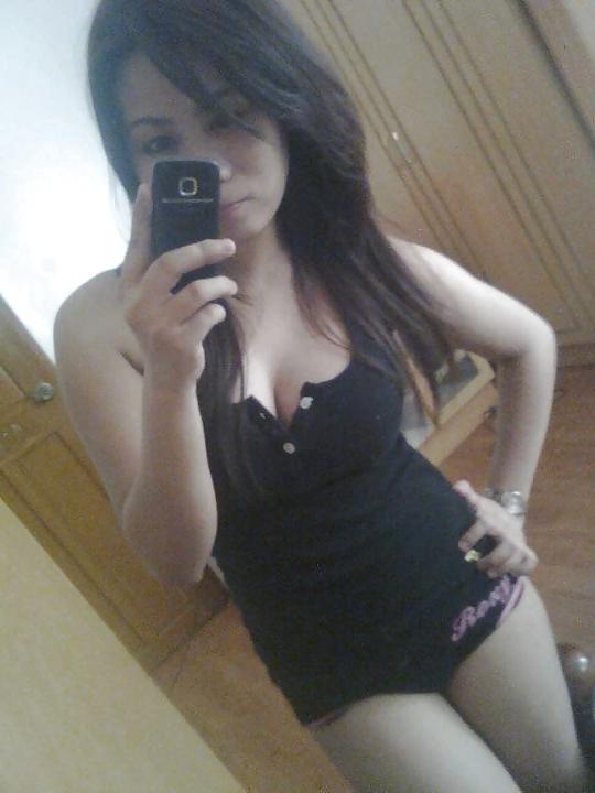 20P Asian Milf Self Shot