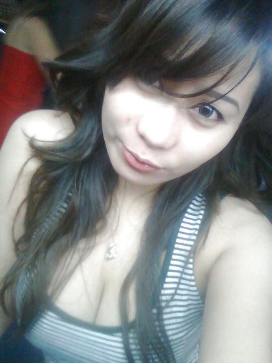20P Asian Milf Self Shot