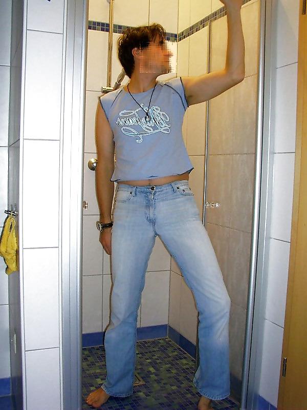 12P Hot shower