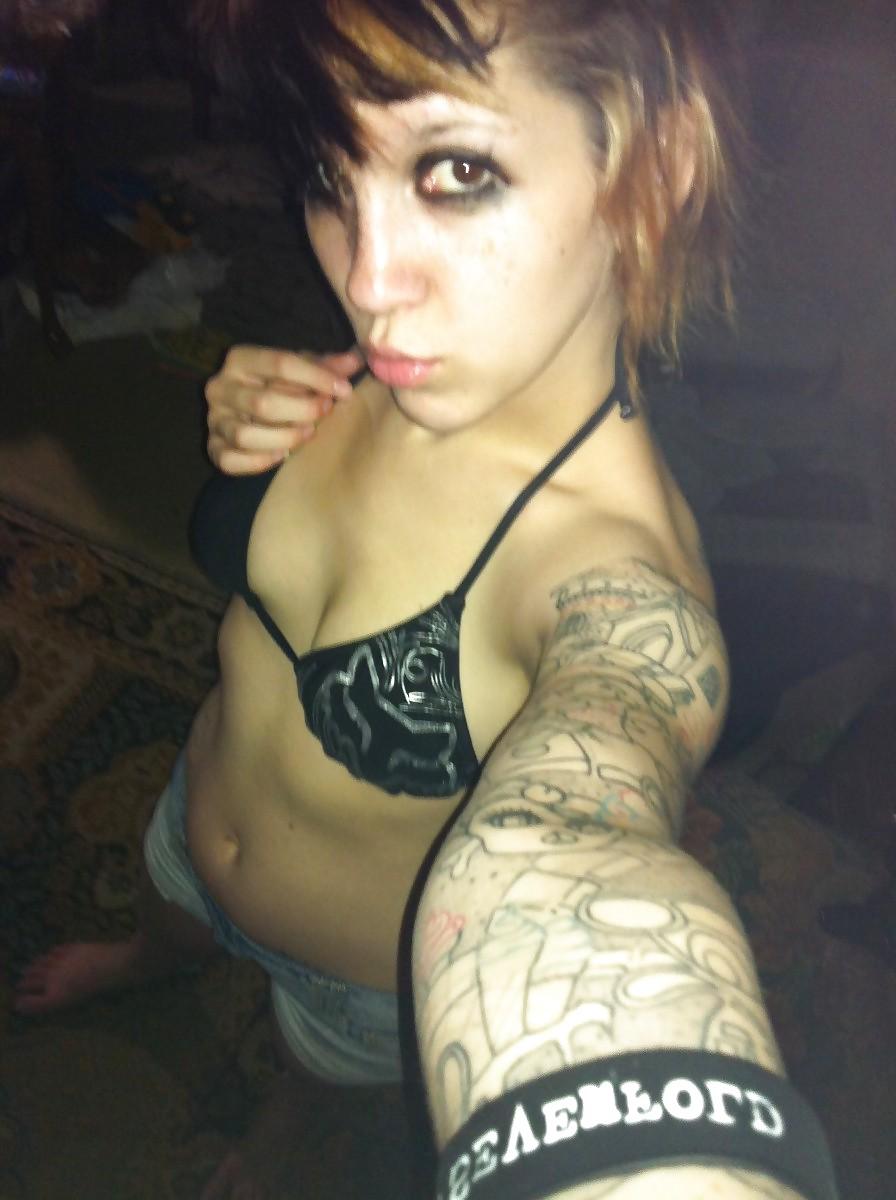 24P Emo tattoed girl with  short hair