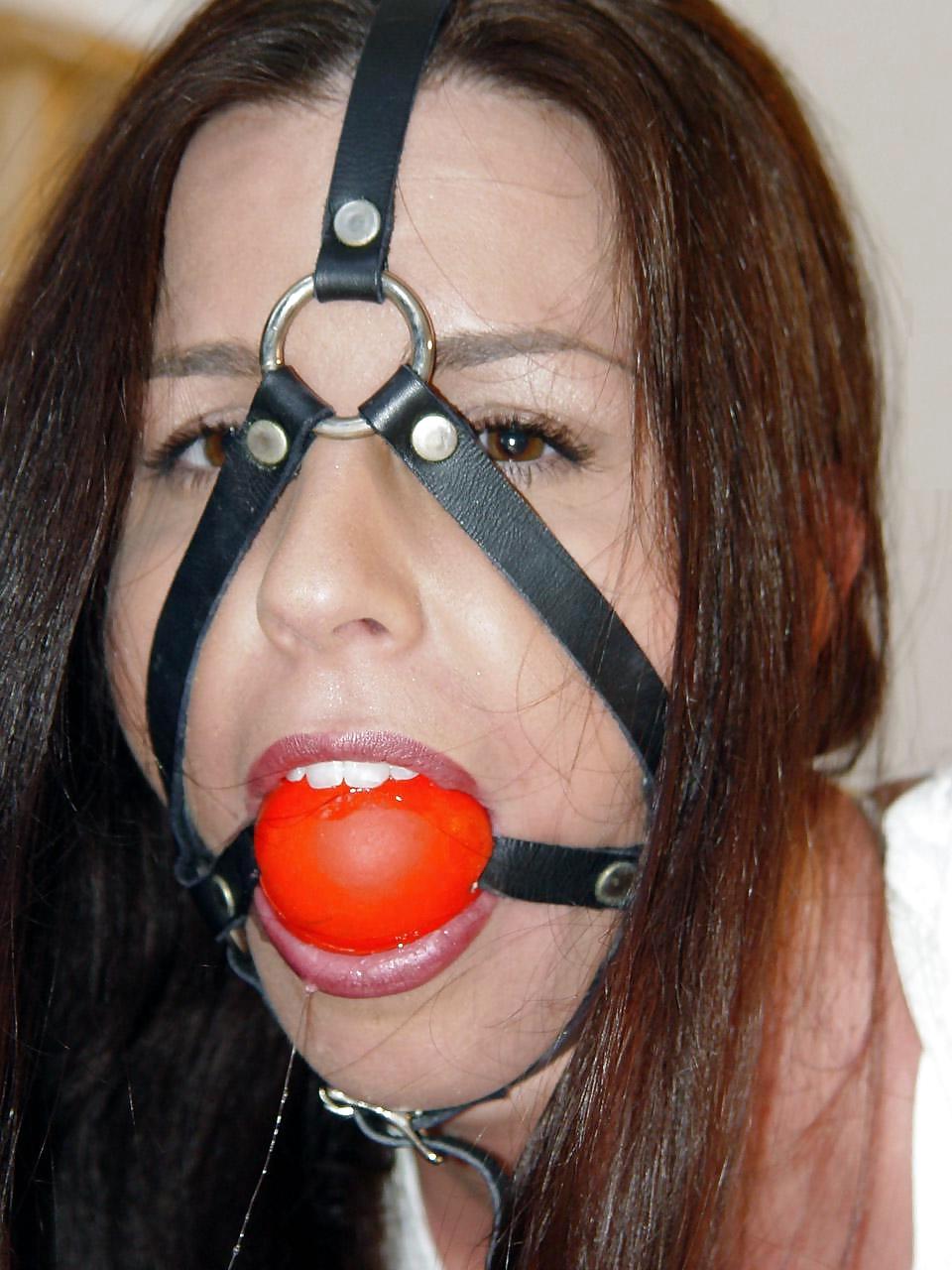 14P MORE CLASSY TRASH IN BONDAGE