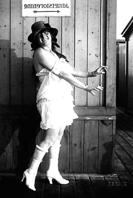 20P Fun in the Bathhouse
