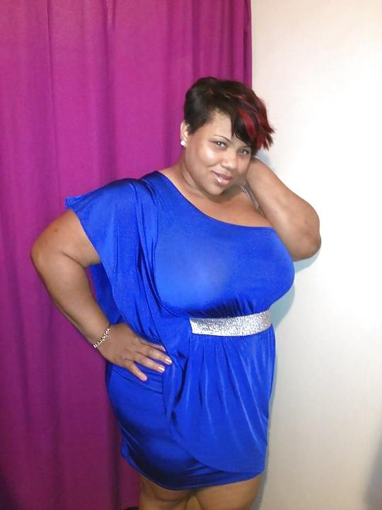 25P BBW's thick and confident